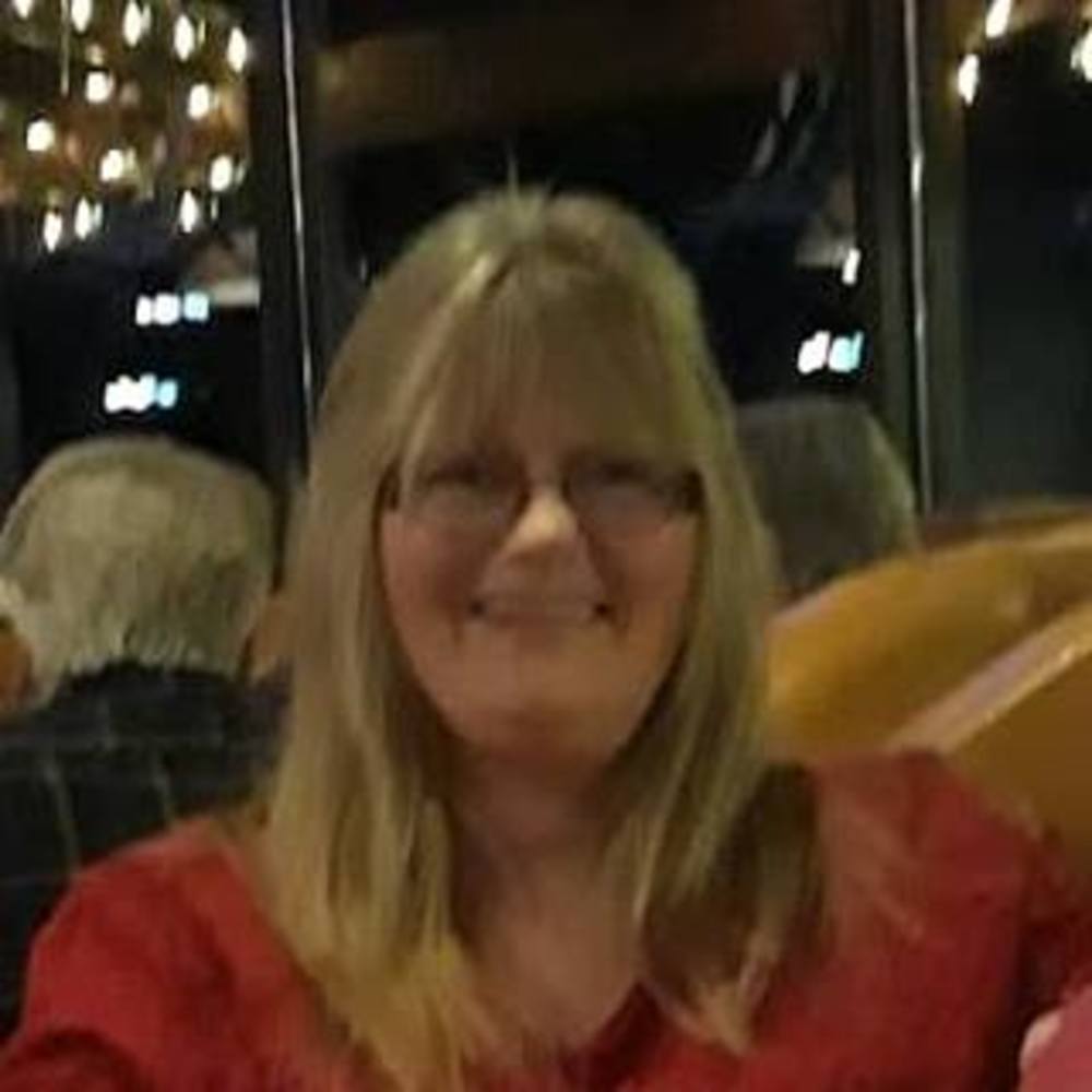 Meet your Posher, Julie